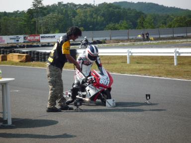 ホンダモンキードラッグレース