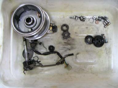 エンジンパーツの箱