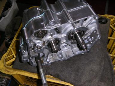 クランクケース斜め上の写真