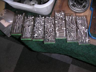 ボアアップボルト