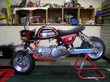 エンジン仮乗せしたホンダモンキー