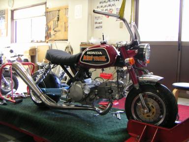 フロントタイヤ